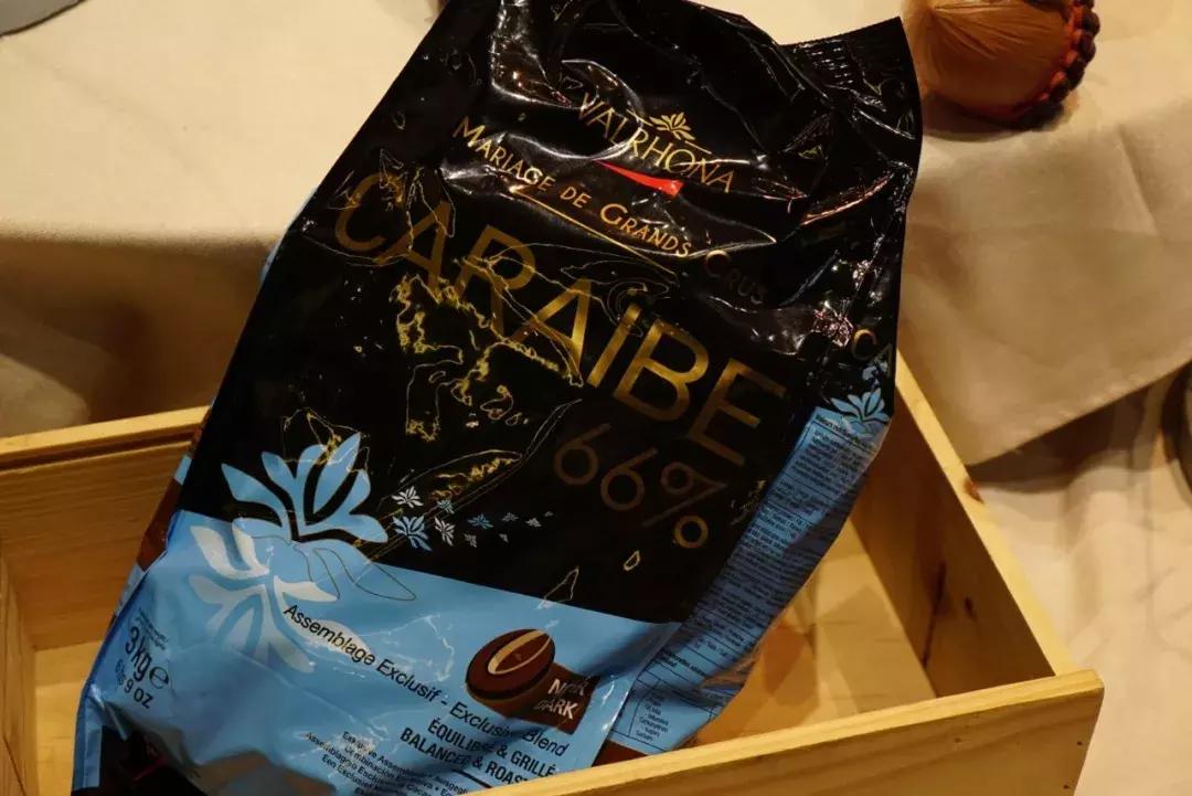 从私房烘焙到开店,从私房到门店