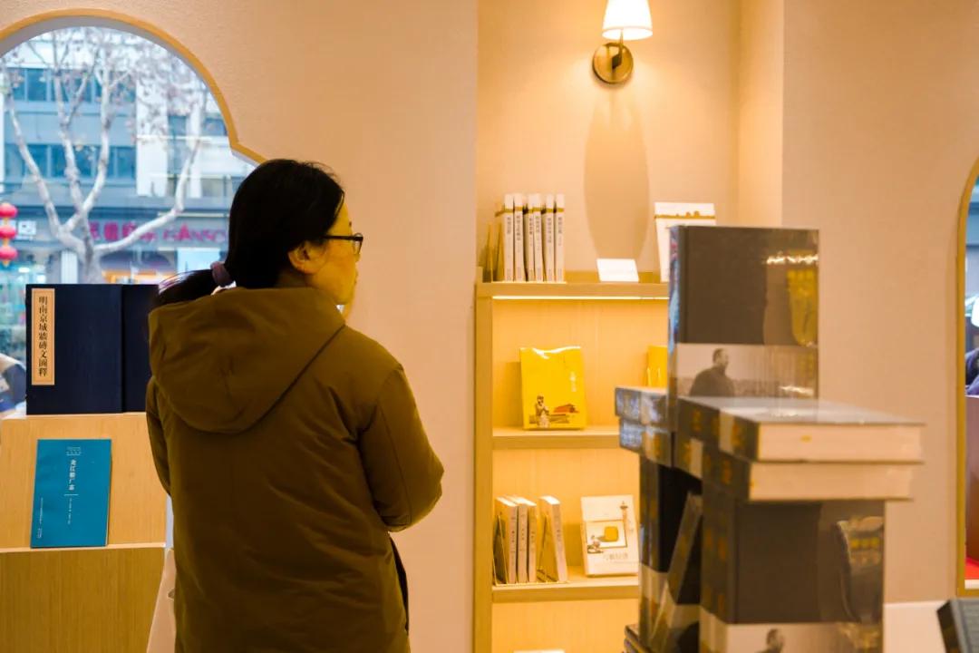 走进这家书屋，你就读懂了南京！