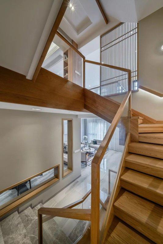 高级感现代轻奢风格全屋设计,设计130平米现代轻奢风格