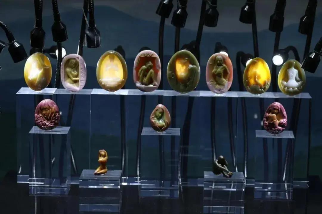 阿拉善玛瑙籽料价格,阿拉善玛瑙玉雕大师