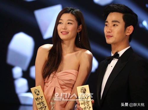 韩剧腹肌美男图片,欧巴腹肌韩剧