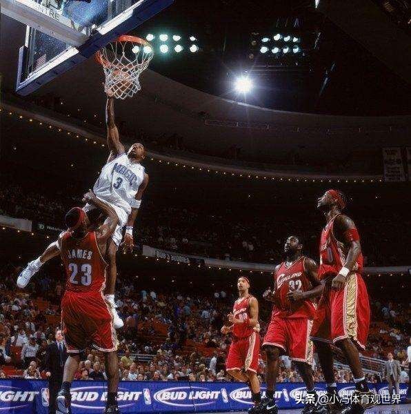 19年全明星首发保罗扣篮,保罗乔治唯美360度大风车扣篮60帧