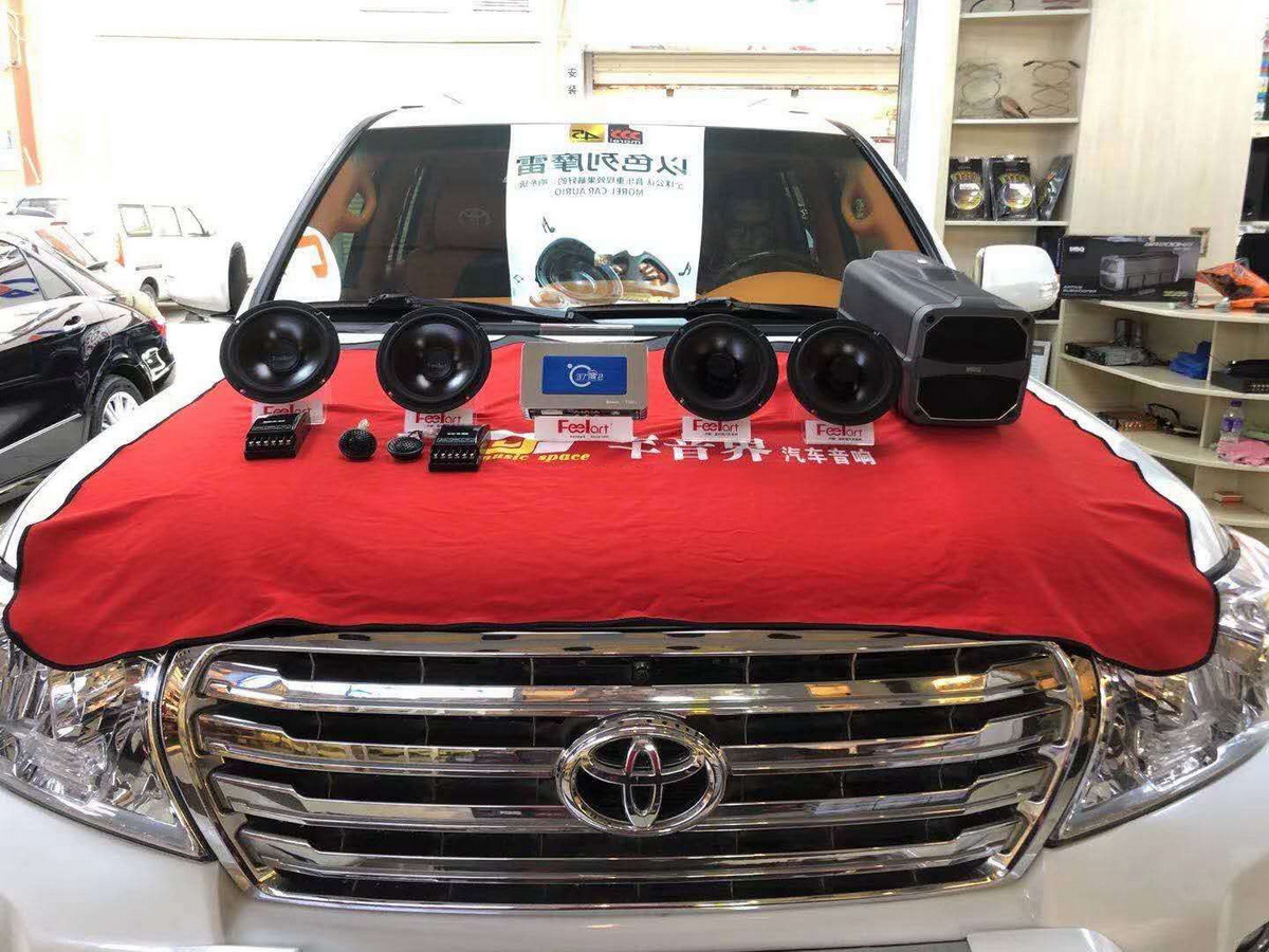 丰田酷路泽汽车音响改装丹麦芬朗经典之声喇叭,小升级、大蜕变