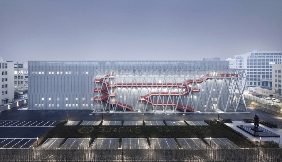 既是工厂,也是美术馆的浙江STANCE智慧厂房