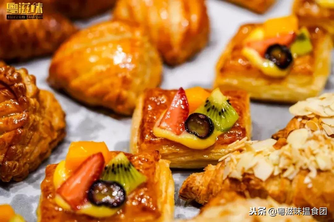 用一间24小时都在线的机场酒店，拥抱旅途的开始