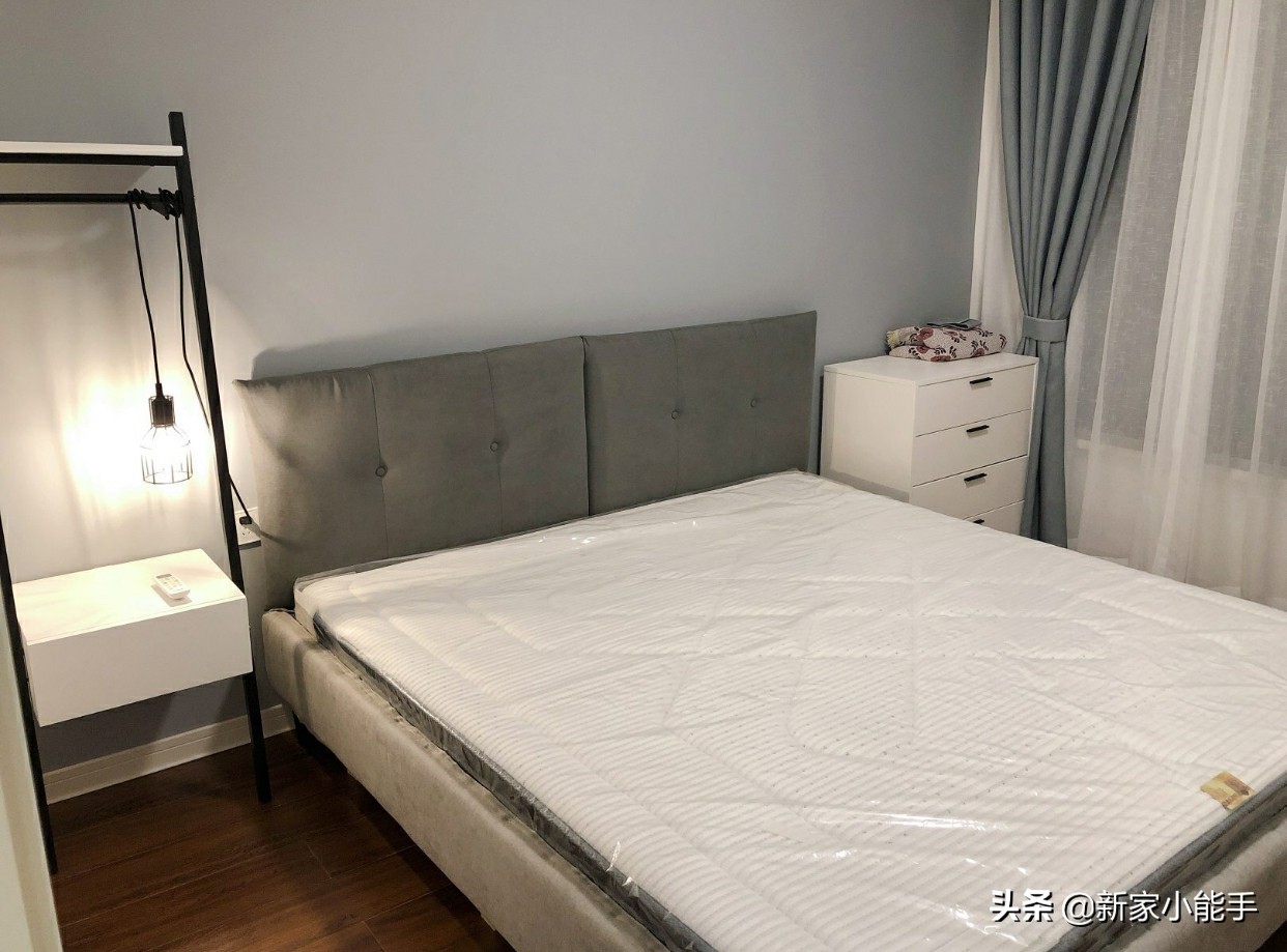 小面积房子客厅电视墙的设计,经济实用的小户型电视墙