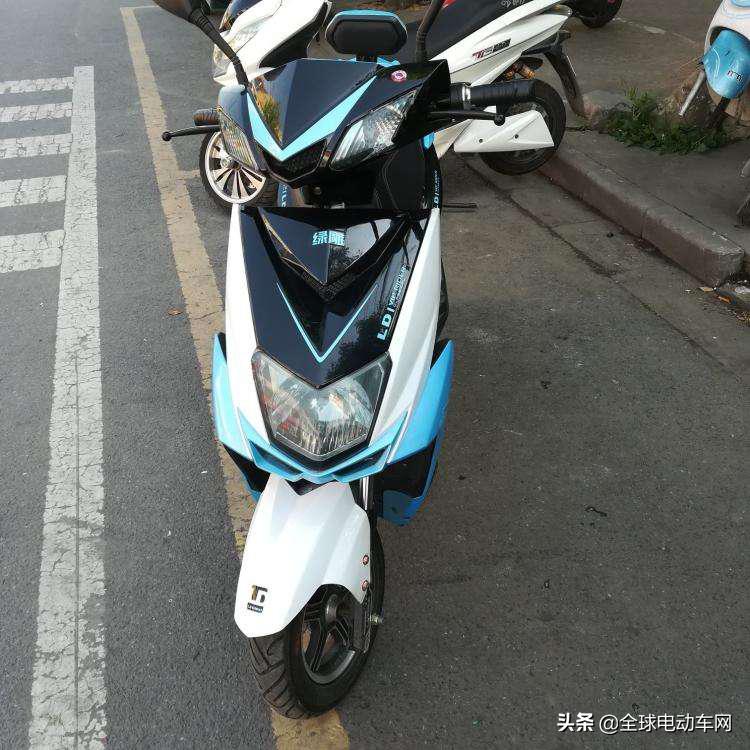 爱奇艺电动车?电动车品牌奇葩多,有人因此被罚200多万