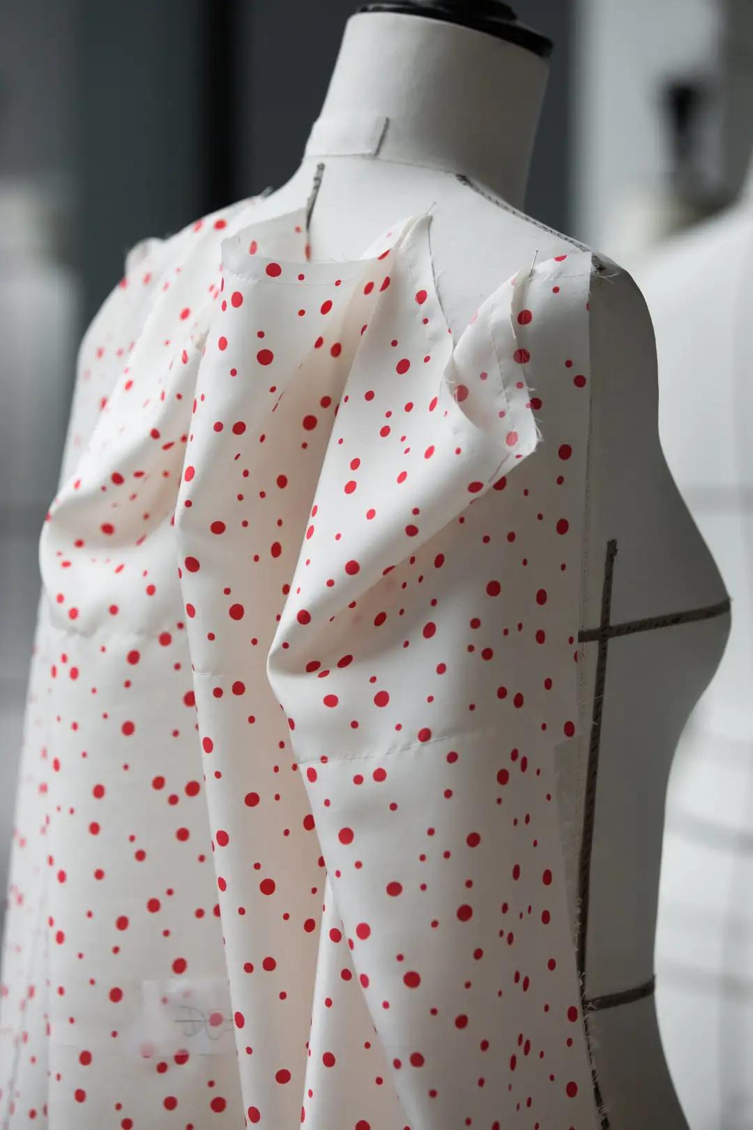 迪奥dior2020走秀冬季款运动鞋,dior2012春夏走秀视频完整版