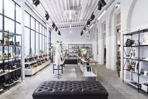 在hm挑丑衣服,hm衣服推荐新款