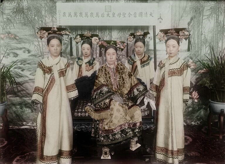 1982年发现慈禧真实照片,慈禧太后真实影像有声