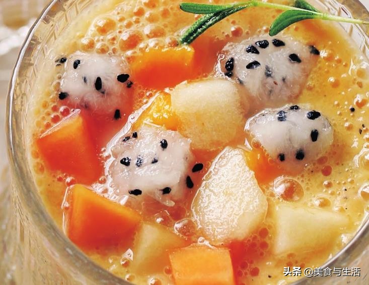 牛奶和什么水果做奶昔好喝,只要一杯牛奶就能做的冰淇淋