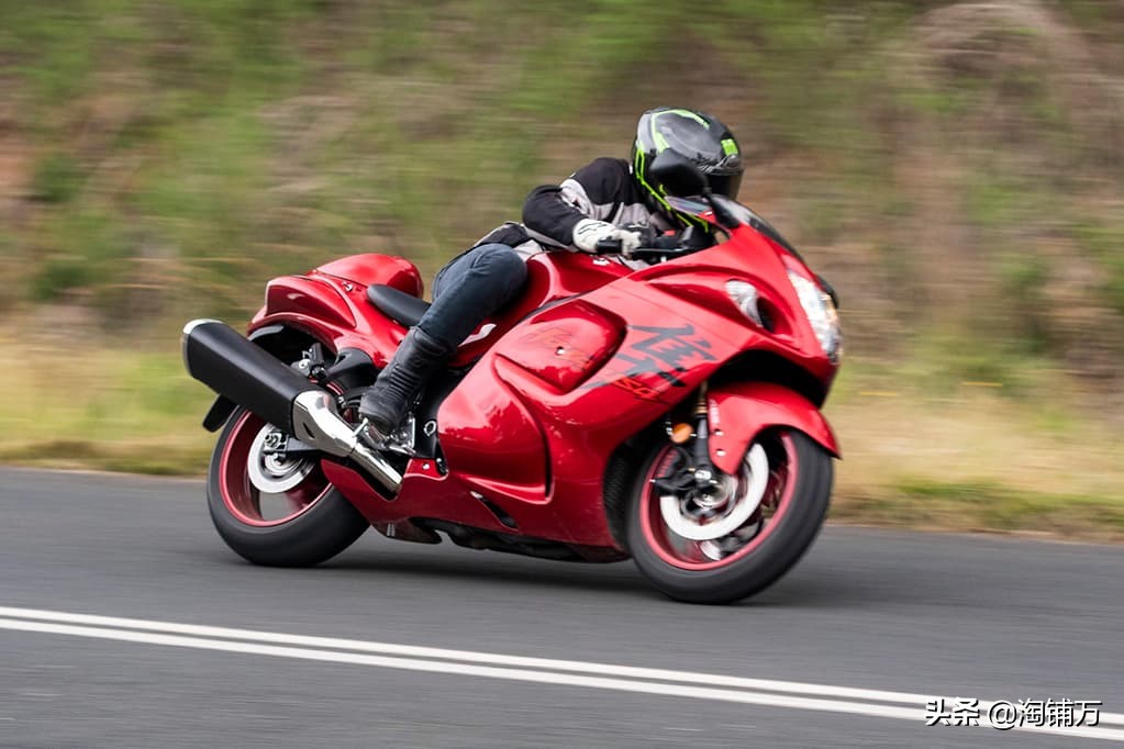 铃木gsx1300黑武士铃木隼,铃木gsx1000r2022款实拍试驾