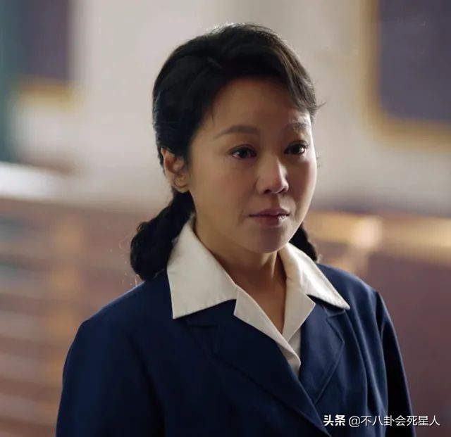 女星变老像蔡明,脸变僵的明星