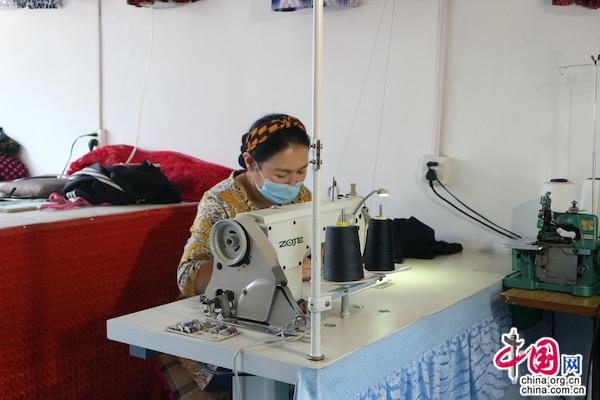 中国发布丨免费辅导、倾囊相助!谷旭梅扶持的这些小老板带动多民族群众共同致富