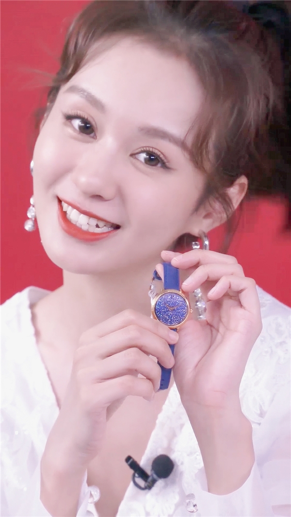 星“链”传奇:法国“大漂亮”牵手施华洛世奇七夕双礼定情