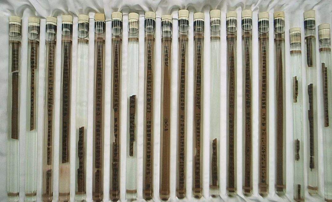 记录历史，传承文化的载体——记事本竹简