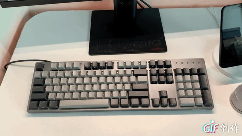 中端机械键盘王者轴体手感真实体验,青轴和银轴横评
