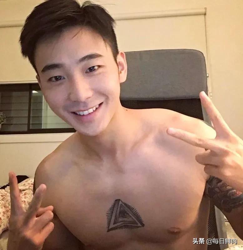 留学澳洲的肌肉天菜，你肯定也用他照片当过头像！