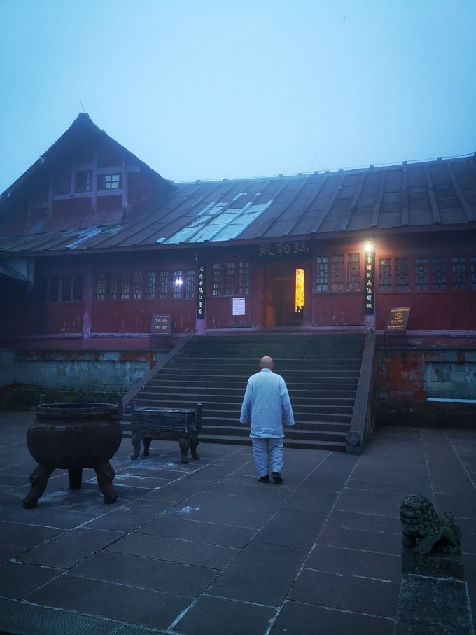 峨眉山攻略日出,峨眉山观雪攻略