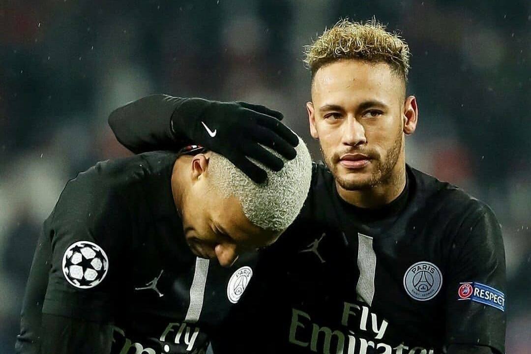 内马尔30年前50年后,内马尔曾想回归巴萨