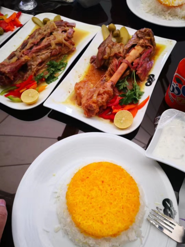 德黑兰摩的之旅视频,逛德黑兰街景