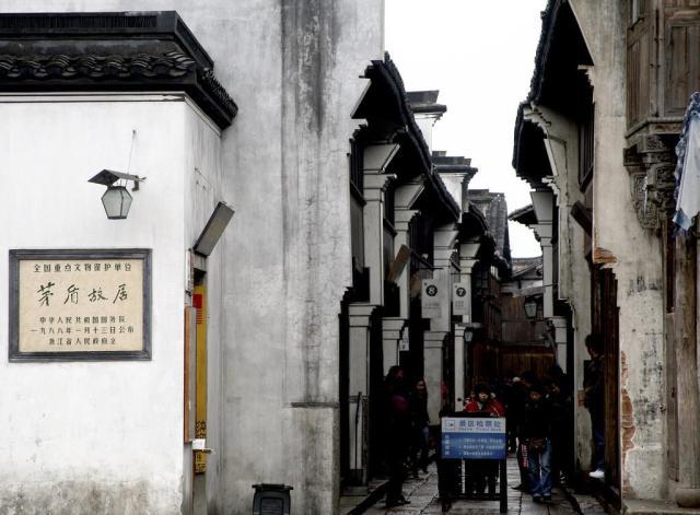 中国以前的两个村子打架,中国最神奇的三个古镇