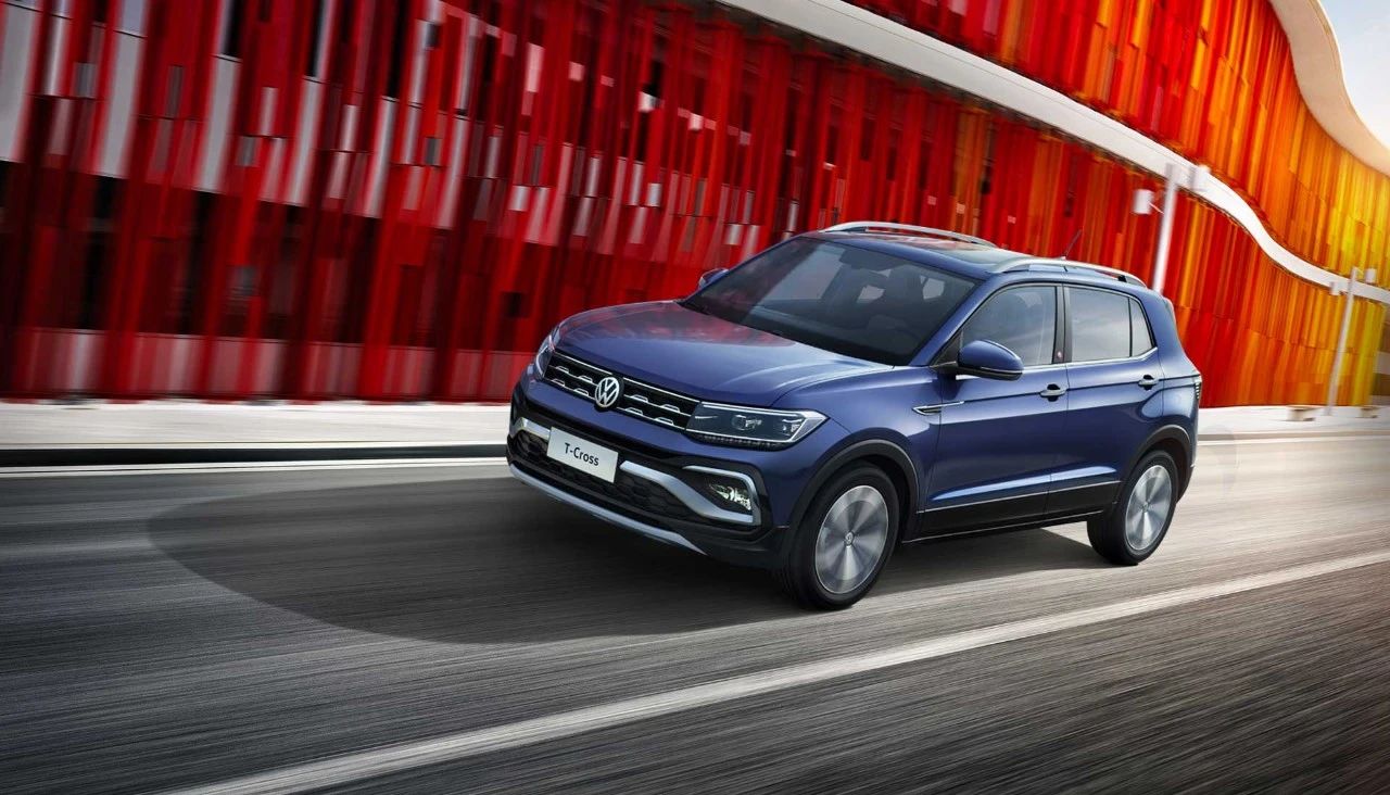 自己洗车步骤以及洗车注意事项,洗车用什么好教你正确的洗车方法