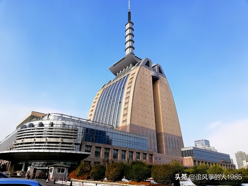 贝尼特斯执教大连视频,贝尼特斯辽宁足球