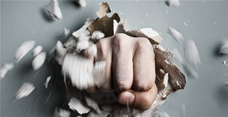 惊讶！亚马逊陷入“过期食品”丑闻，知情人揭秘更多“内情”