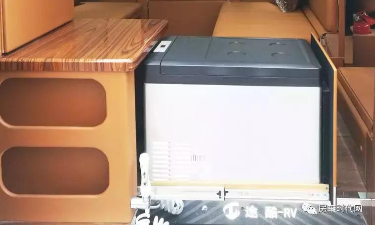 「途酷房车」历久弥新，福特全顺V348房车值得一试！