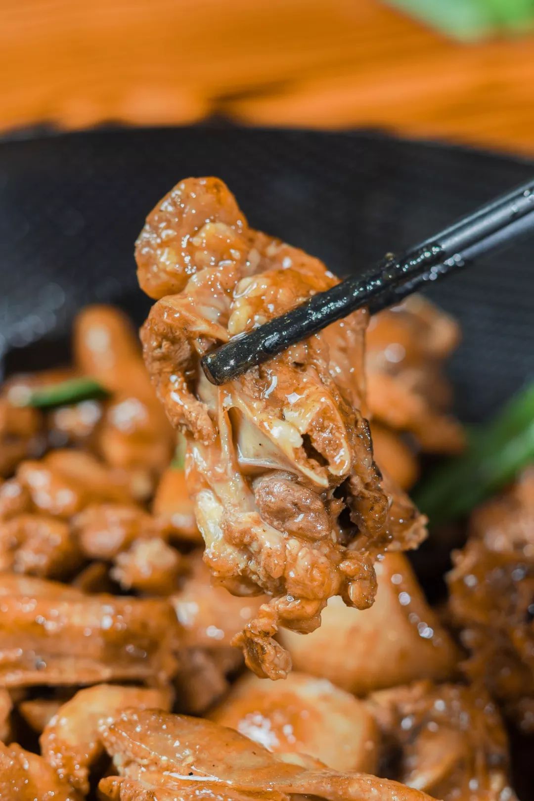 南海有间专注食驴肉的爆抵农庄，人均40元叹全驴宴