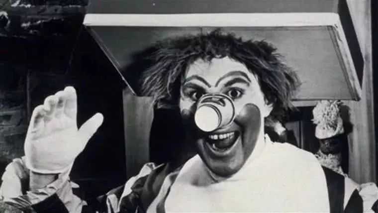 涓轰粈涔堟垜瀵瑰皬涓戞湁鑲℃亹鎯ф劅,涓轰粈涔堜汉浠細瀵瑰皬涓戜骇鐢熸亹鎯ф劅