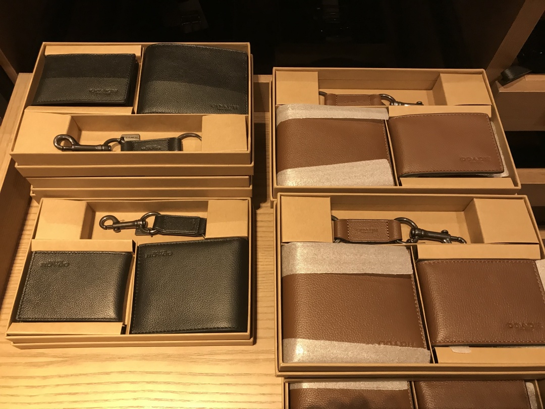 给妈妈的礼物,给他的礼物小说陆河