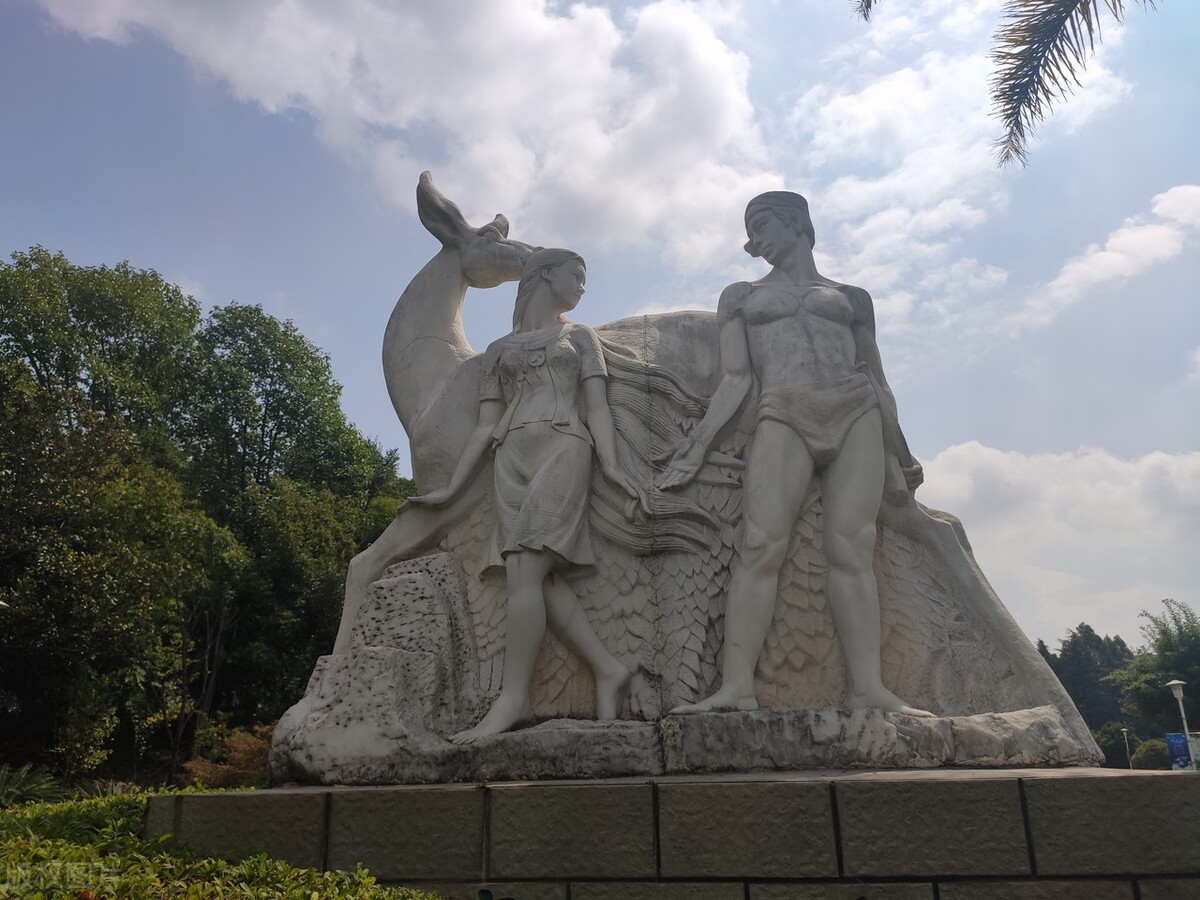 昆明世博园是免费参观的吗,第一次来昆明的感受