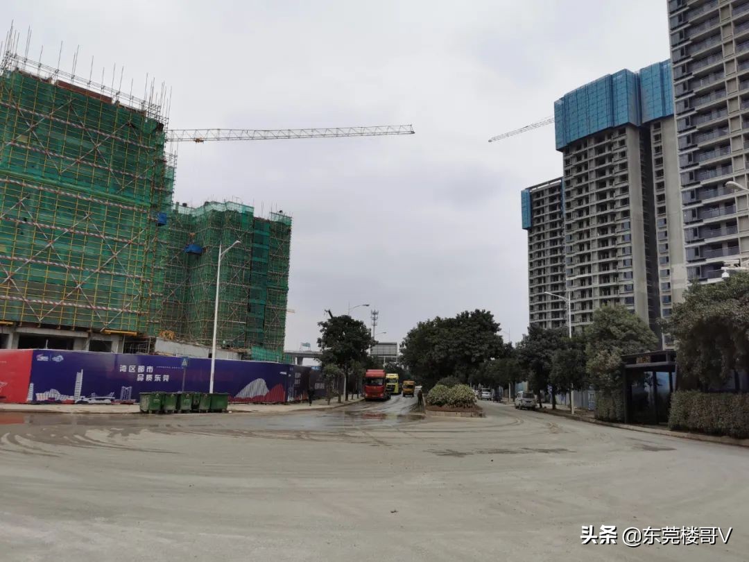 楼哥踩盘深业松湖云城,楼哥踩盘