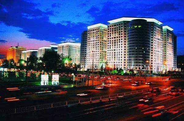 怎么把时间调到2004年,时间拉回二十年前