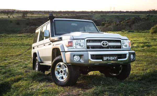 丰田召回112万辆汽车车主怎么办,丰田皇冠召回后保险杠