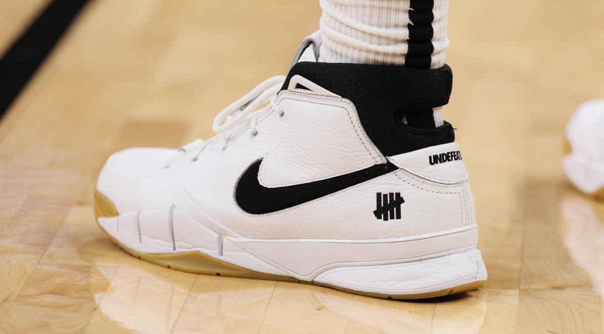 库里上脚curry1糖果球鞋,常规赛球鞋