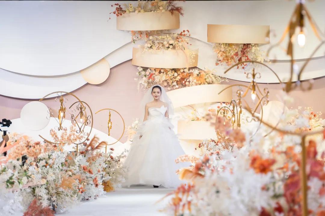 濮阳阿尔卡迪亚酒店婚礼消费,濮阳阿尔卡迪亚国际酒店地址