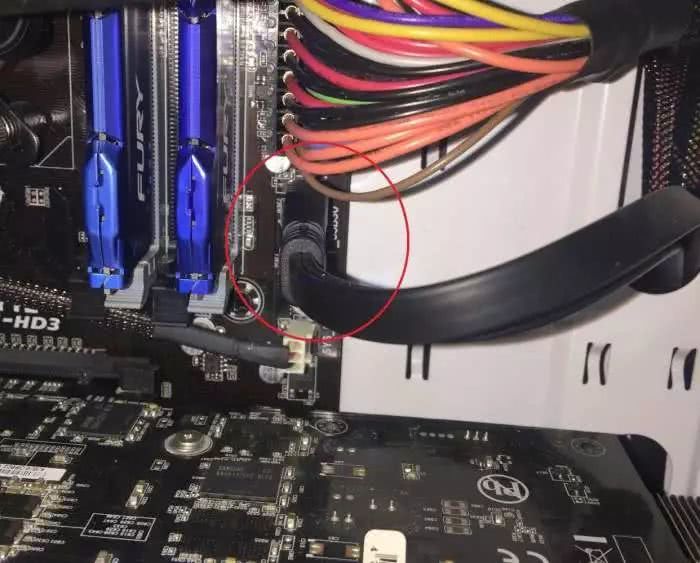 笔记本电脑反复重启不开机怎么办,电脑风扇转一下停一下反复重启