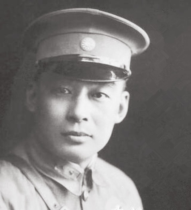 孔令仪携天价嫁妆下嫁凤凰男,孔令仪和穷小子结婚视频