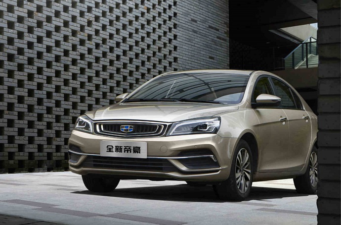 奔驰跟吉利的区别,奔驰和吉利帝豪