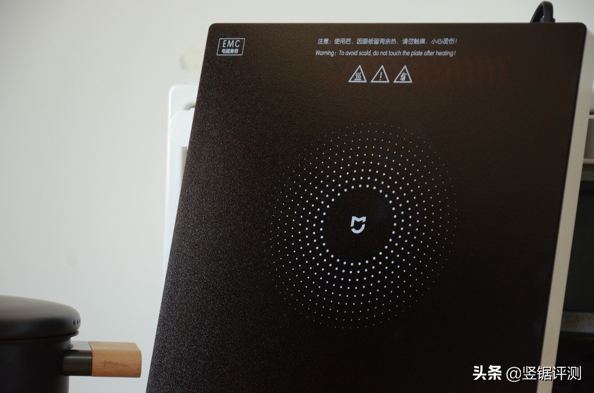 米家电磁炉青春版和智能版的区别,小米电磁炉青春版对比米家电磁炉