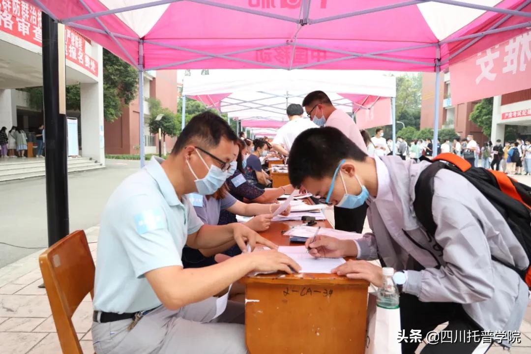 考试、防疫两手抓，托普学院打出一场单招考试安全“漂亮仗”