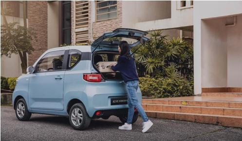 五菱宏光miniev现在还值得买吗,五菱宏光mini跑不了高速吗