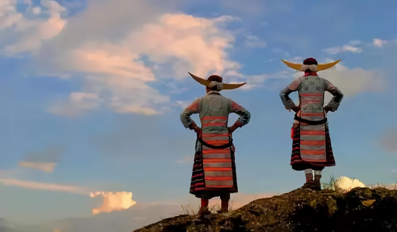 经过扶贫改造后乡村大变样,脱贫攻坚乡村旧貌