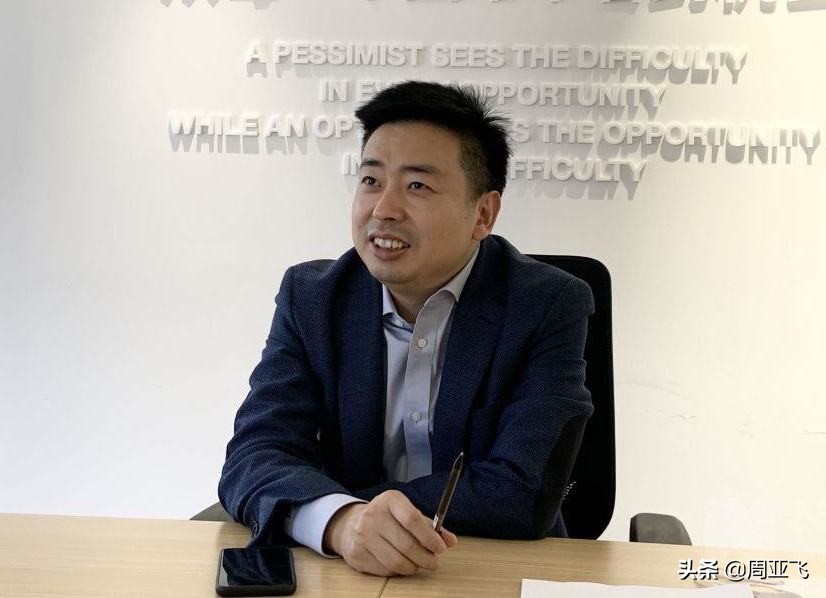 中国最牛十元店老板，初中文凭身价300亿，一次日本行改变人生