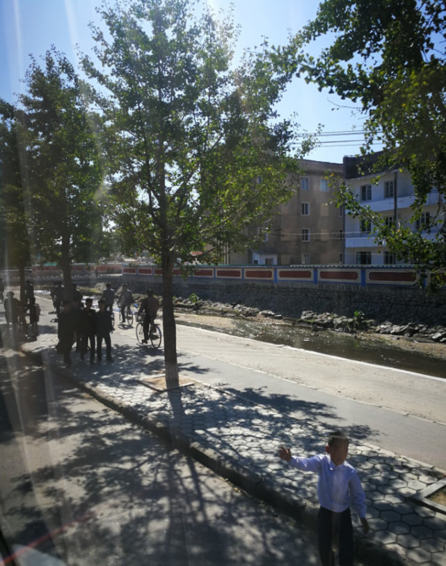 朝鲜游客到中国参观后的感慨,中国人在朝鲜旅游的感受