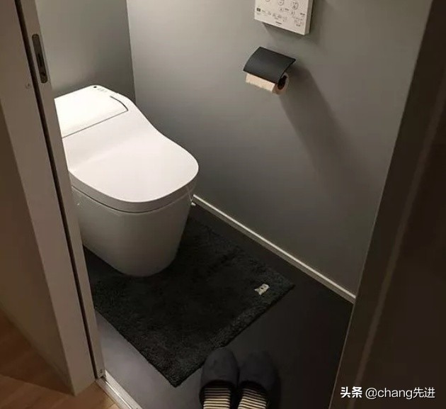 日本的奇特的“脱鞋文化”,让脚气患者很纠结,这鞋脱还是不脱?