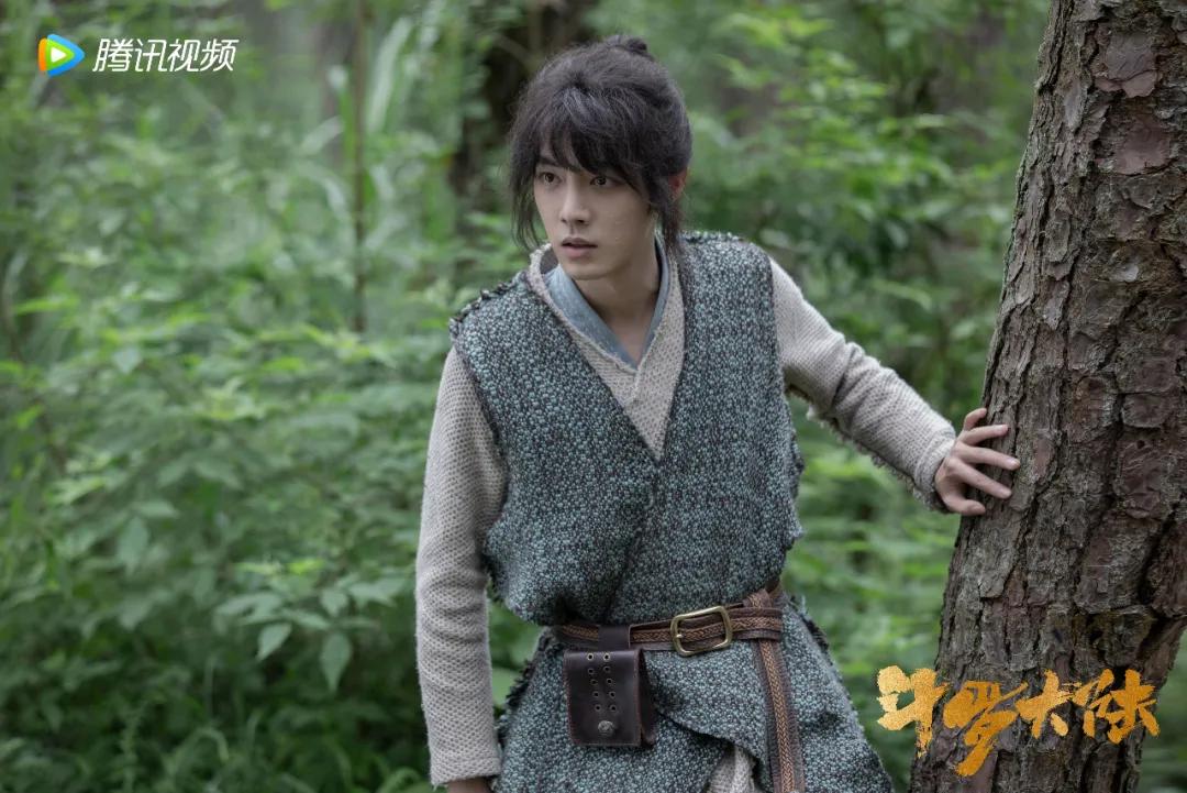 鏂楃綏澶ч檰骞惰偐浣滄垬,鏂楃綏澶ч檰閲岀殑鍙嬭皧